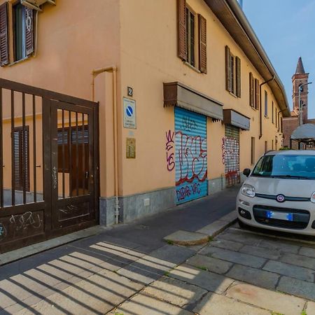 Navigli-Tortona - Aesthetic Suite Мілан Екстер'єр фото