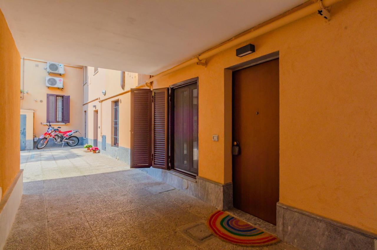 Navigli-Tortona - Aesthetic Suite Мілан Екстер'єр фото